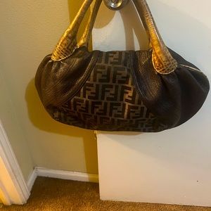 Fendi purse